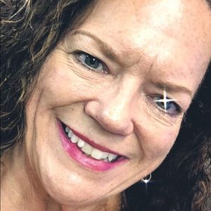 Meet your Posher, Janet
